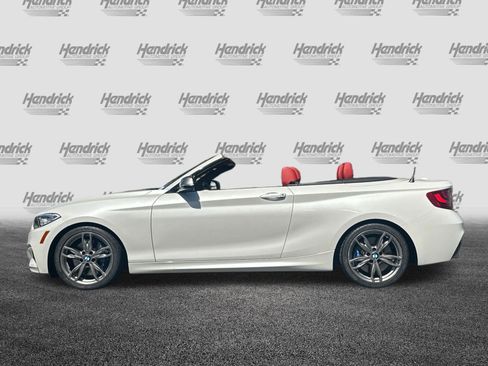 Used 2015 BMW M235i Convertible RWD image 8