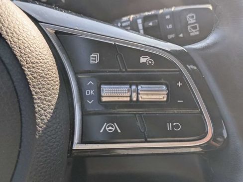 Used 2024 Kia Seltos S FWD image 24