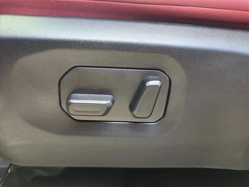 Used 2024 Jeep Wrangler Unlimited Rubicon 392 image 25