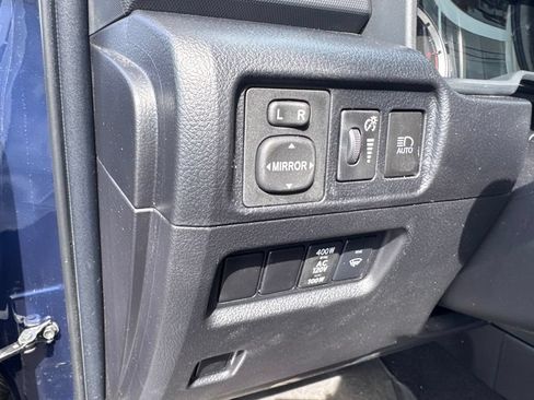 Used 2022 Toyota 4Runner TRD Off-Road Premium w/ TRD Black Wheel Package (TMS) AWD/4WD image 12