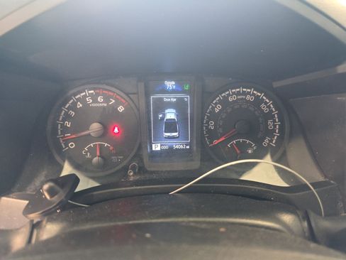 Used 2021 Toyota Tacoma SR image 15