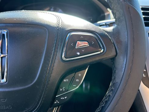 Used 2019 Lincoln MKZ Reserve w/ Reserve Plus Package image 21