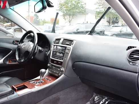 Used 2008 Lexus IS 250 AWD image 11