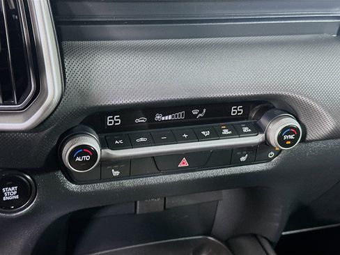 Used 2025 MAZDA CX-50 AWD 2.5 S w/ Premium Package image 24