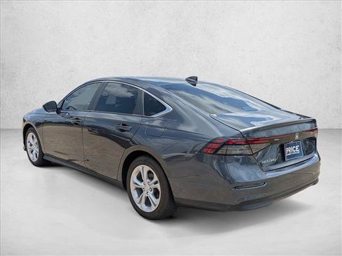 Used 2025 Honda Accord LX image 7