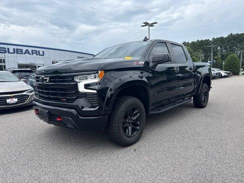 Used 2023 Chevrolet Silverado 1500 LT Trail Boss AWD/4WD image 1