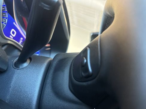 New 2026 Chrysler Pacifica Select FWD image 28