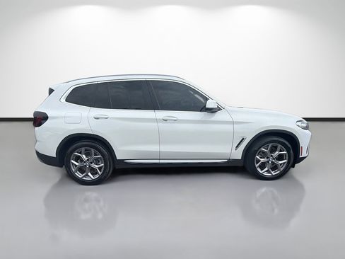 Used 2024 BMW X3 sDrive30i RWD image 2