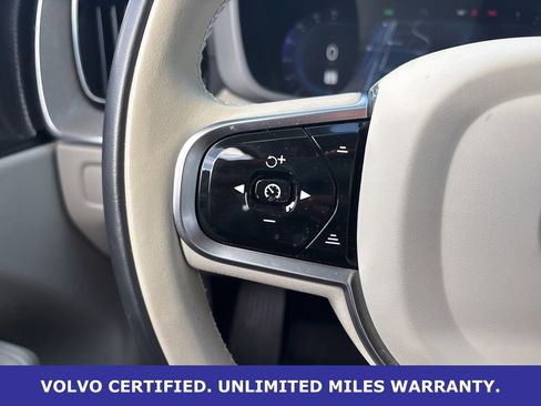 Certified 2023 Volvo XC60 B5 Ultimate w/ Climate Package image 23