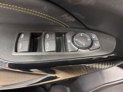 New 2026 Chevrolet Trax ACTIV w/ Sunroof Package image 34