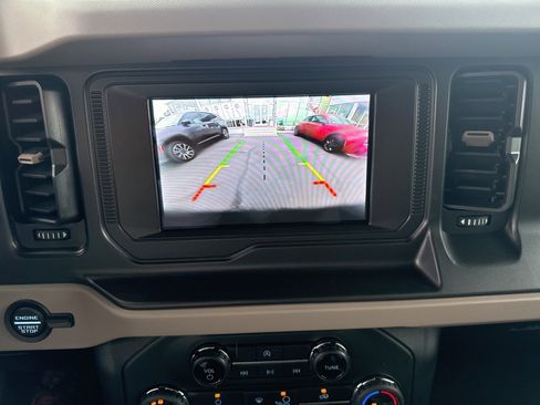 Used 2022 Ford Bronco Big Bend image 22