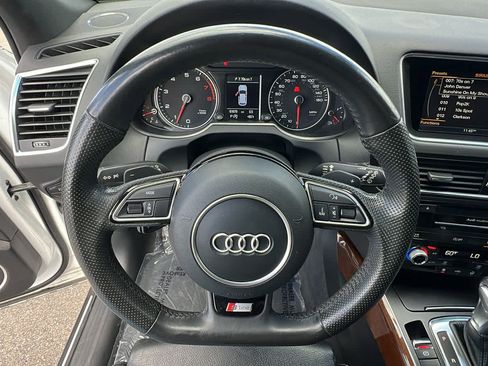 Used 2017 Audi Q5 3.0T Premium Plus w/ Technology Package AWD/4WD image 18