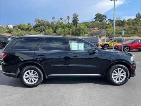 Certified 2023 Dodge Durango SXT w/ Trailer Tow Group IV AWD/4WD image 9
