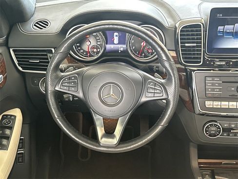 Used 2019 Mercedes-Benz GLS 550 4MATIC image 16