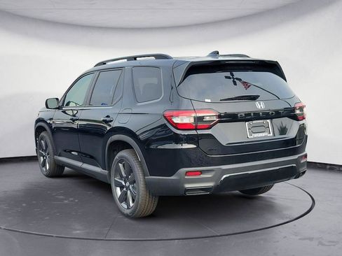 New 2026 Honda Pilot Sport image 4