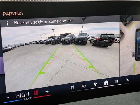 New 2026 BMW iX xDrive60 image 13