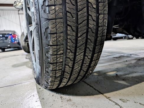 Used 2019 Chevrolet Colorado LT w/ Colorado RST Special Edition image 55