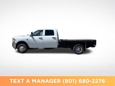 Used 2021 RAM 3500 Tradesman w/ Chrome Appearance Group AWD/4WD image 2