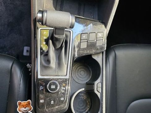 Certified 2024 Kia Sportage EX image 16