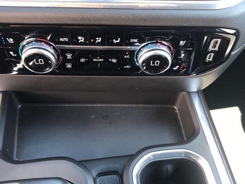 Certified 2025 GMC Sierra 1500 SLT w/ SLT Convenience Package AWD/4WD image 37