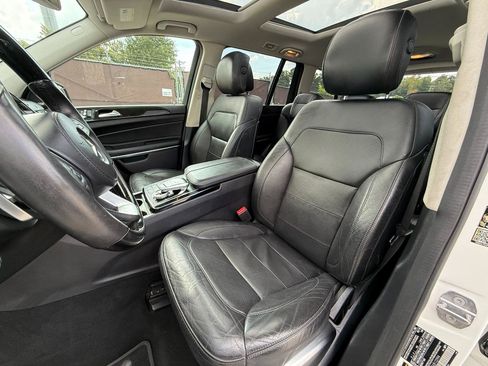 Used 2018 Mercedes-Benz GLS 550 4MATIC image 28