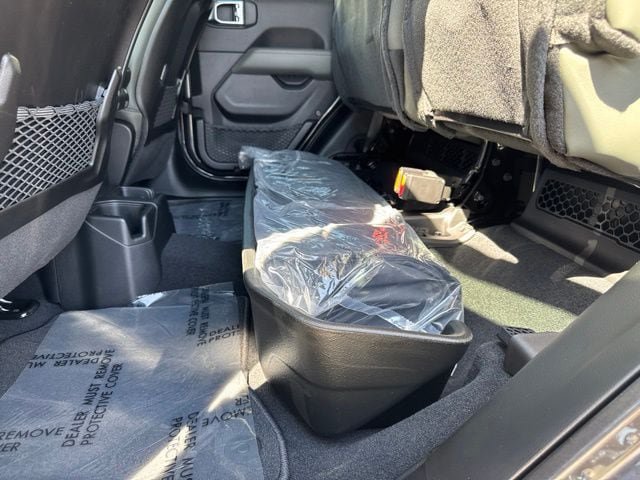 New 2026 Jeep Gladiator Mojave AWD/4WD image 21