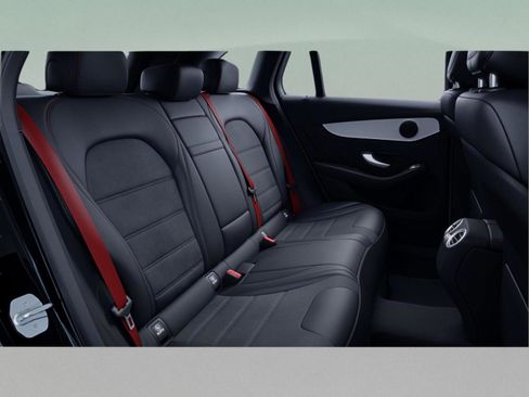 Used 2022 Mercedes-Benz GLC 43 AMG 4MATIC image 43