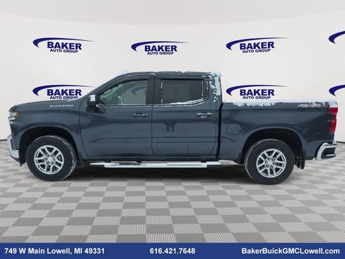 Used 2021 Chevrolet Silverado 1500 LT w/ Bed Protection Package image 8