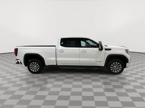 Used 2021 GMC Sierra 1500 AT4 w/ Technology Package AWD/4WD image 6