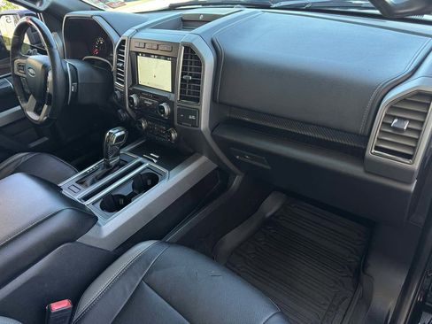 Used 2018 Ford F150 Raptor w/ Equipment Group 802A Luxury image 34