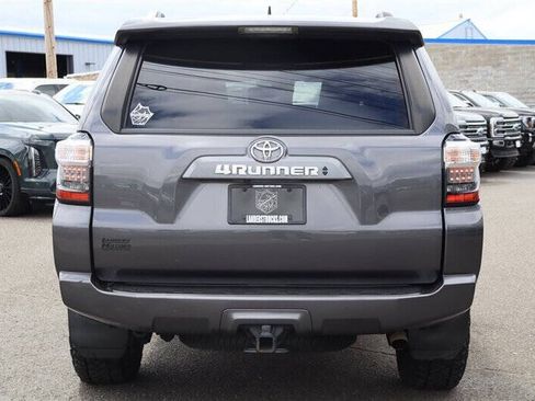 Used 2021 Toyota 4Runner SR5 Premium w/ Moonroof Package AWD/4WD image 4