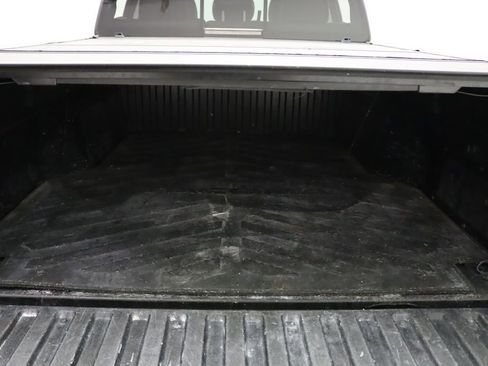 Certified 2020 Toyota Tacoma SR5 image 22