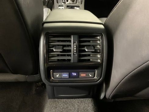 Used 2021 Volkswagen Arteon SEL Premium AWD/4WD image 32