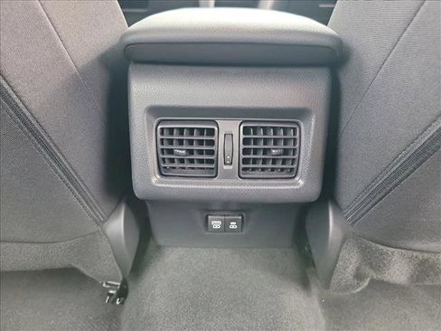 Used 2025 Toyota Camry LE image 17