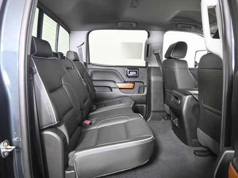 Used 2019 Chevrolet Silverado 3500 High Country w/ Duramax Plus Package image 21