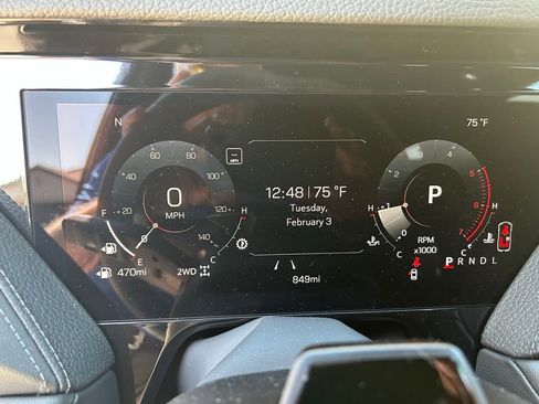 Used 2026 GMC Yukon Denali w/ Denali Reserve Package image 6