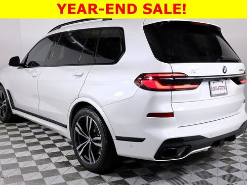 Used 2023 BMW X7 xDrive40i w/ Executive Package image 4