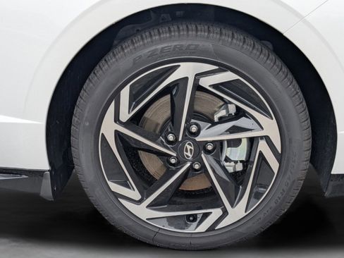 New 2026 Hyundai Sonata SEL FWD image 12