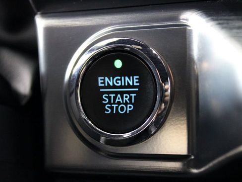 Used 2023 Ford F150 Lariat image 27