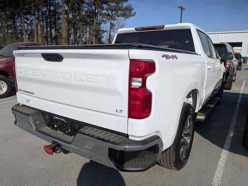 Certified 2023 Chevrolet Silverado 1500 LT image 9