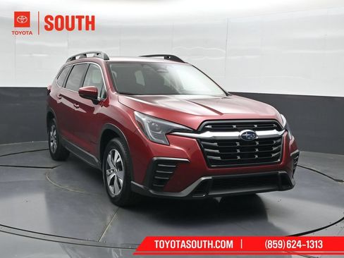 Used 2025 Subaru Ascent Premium AWD/4WD image 4