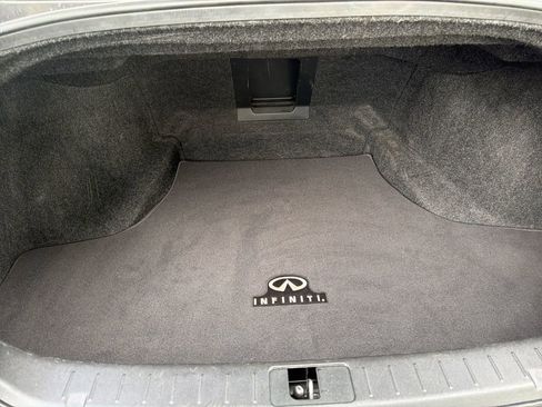 Used 2015 INFINITI Q70 3.7 RWD image 32
