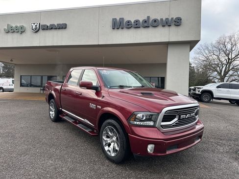 Used 2018 RAM 1500 Limited image 1
