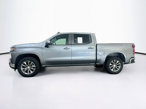 Used 2022 Chevrolet Silverado 1500 LT AWD/4WD image 4