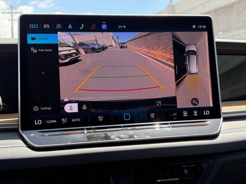 New 2026 Volkswagen Tiguan SEL R-Line AWD/4WD image 24