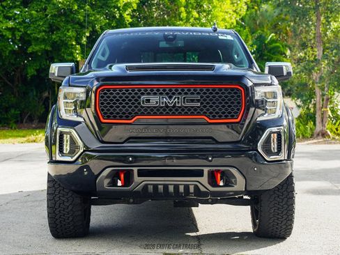 Used 2021 GMC Sierra 1500 SLT w/ SLT Premium Plus Package image 13