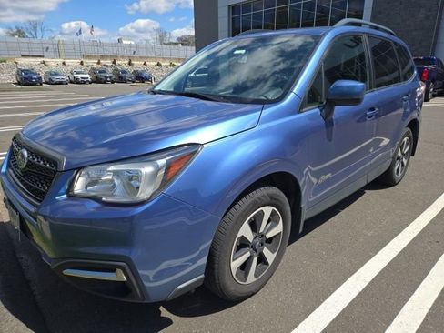 Used 2018 Subaru Forester 2.5i Premium AWD/4WD image 10