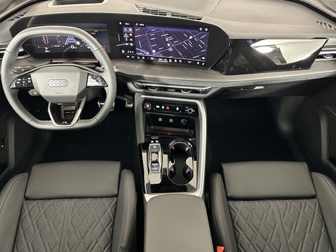 New 2025 Audi SQ5 Premium Plus image 12