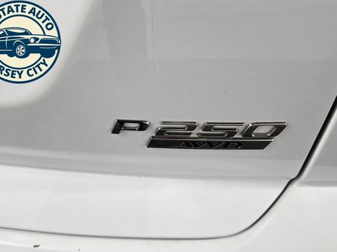 Used 2019 Jaguar E-PACE S AWD/4WD image 36
