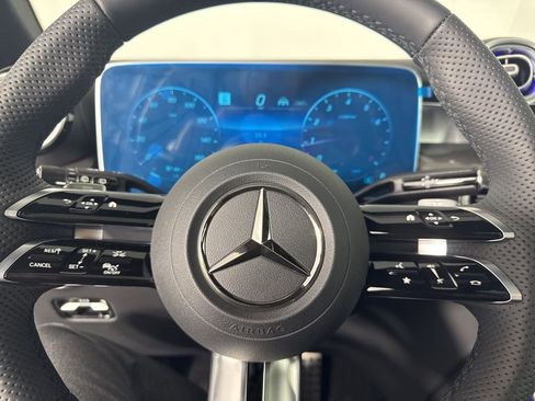 New 2026 Mercedes-Benz GLC 300 4MATIC image 29